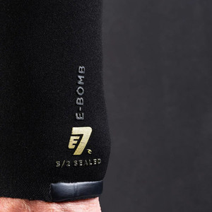 2023 Rip Curl Frauen E-Bomb Ltd Edition 3/2mm Zip-frei Neoprenanzug WSMYTG - Black